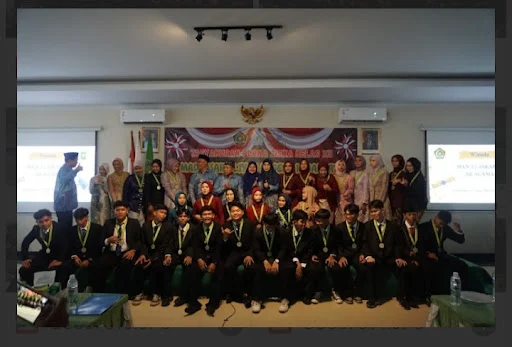 Tasyakuran Wisuda Kelas XII MAN 17 JAKARTA
