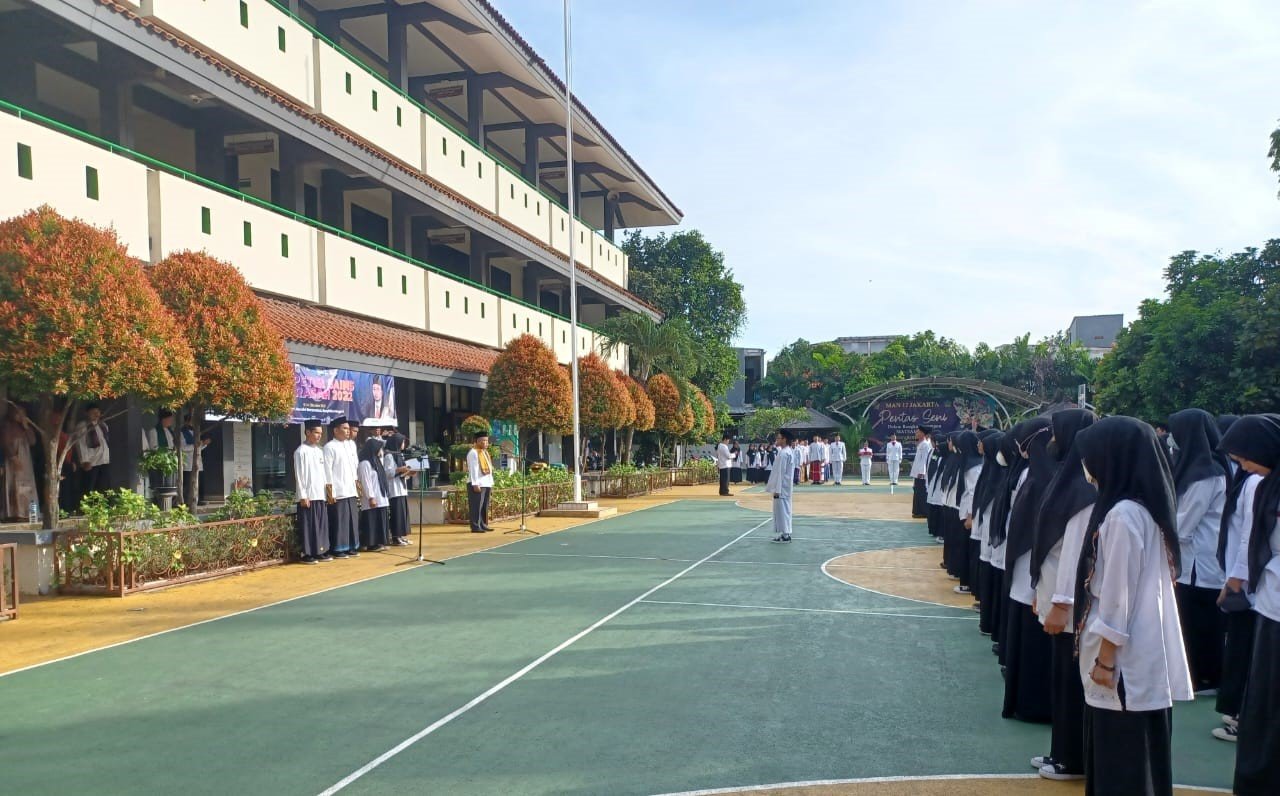 PRESTASI MAN 17 JAKARTA